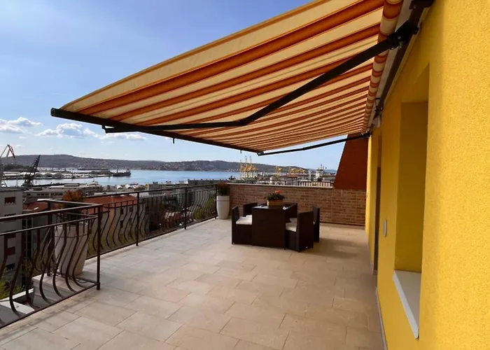 Il Dandy Con Parcheggio Trieste